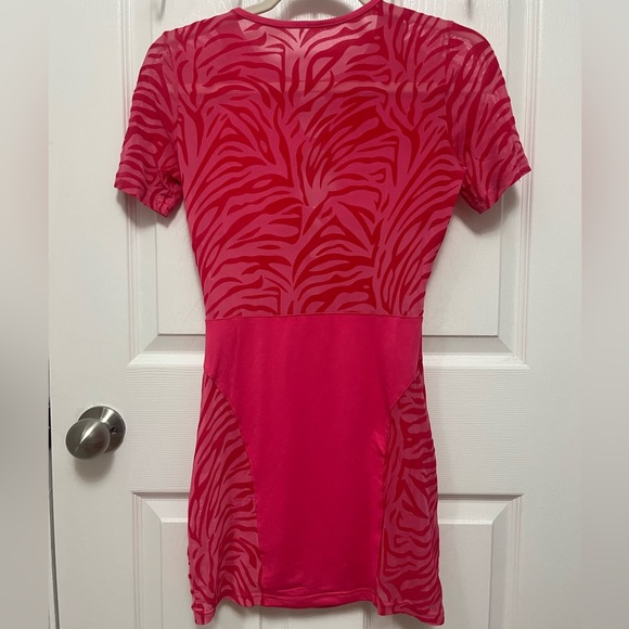 Poster Girl Dress - Picture 2 of 2